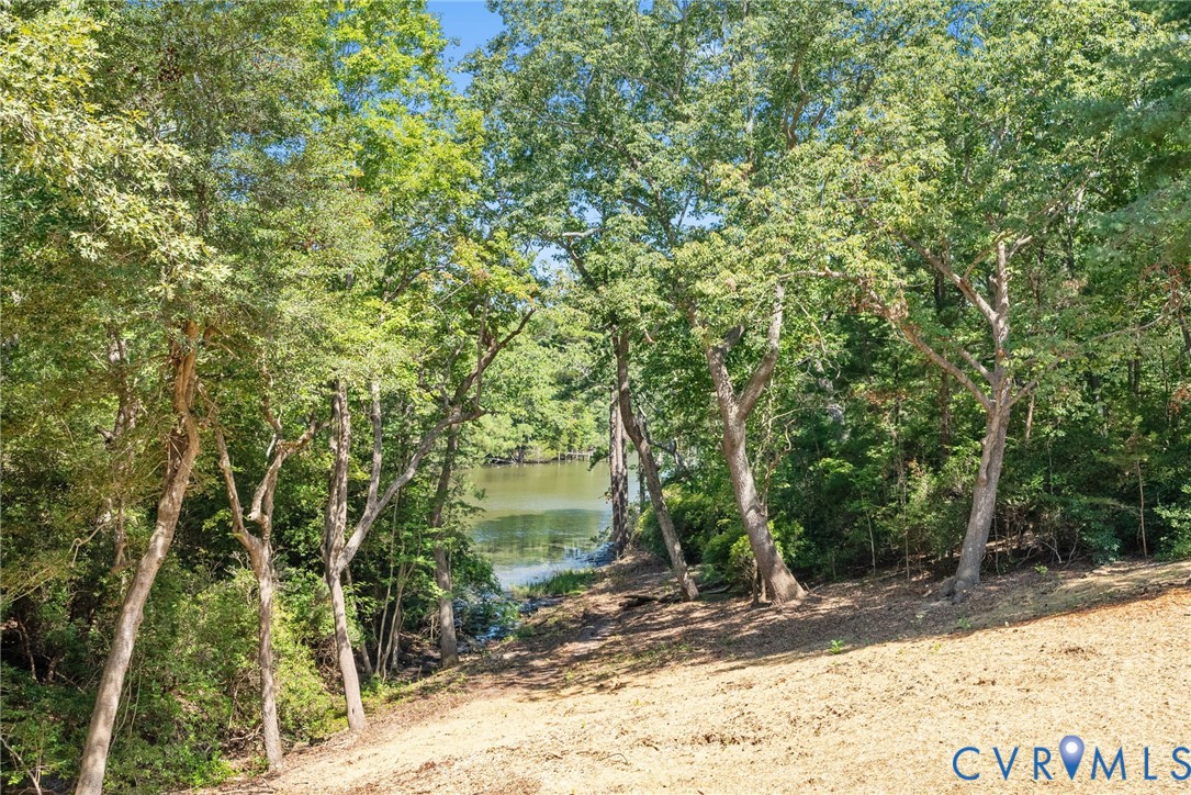 379 Mallard Dr