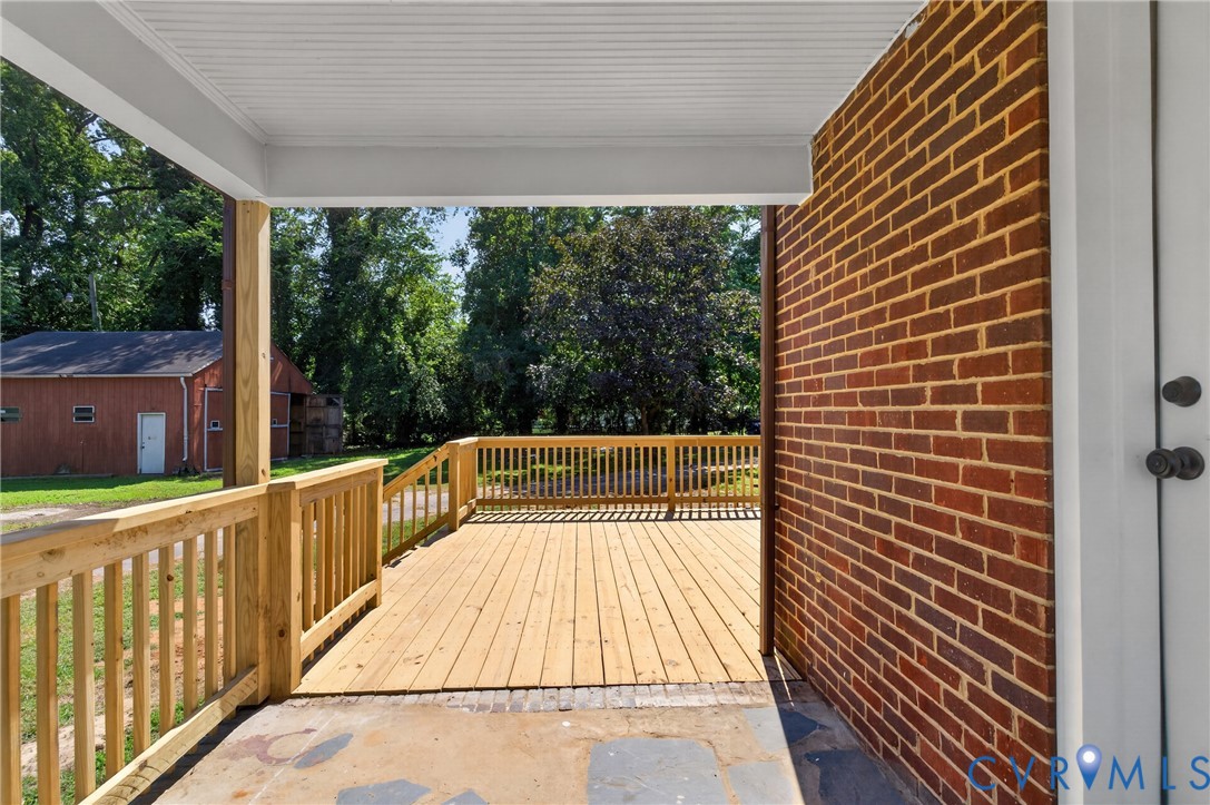 3054 Dupont Ave
