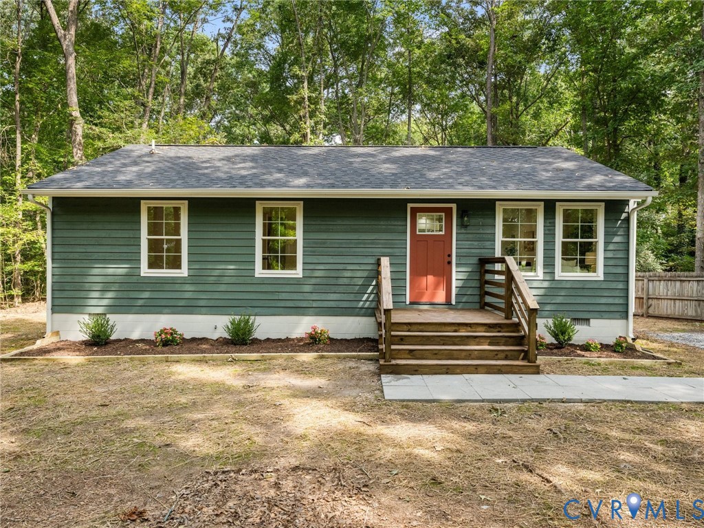 4902 Genlou Ct