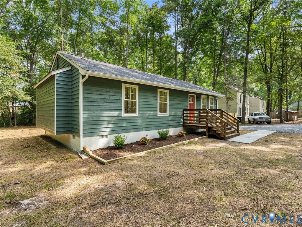 4902 Genlou Ct