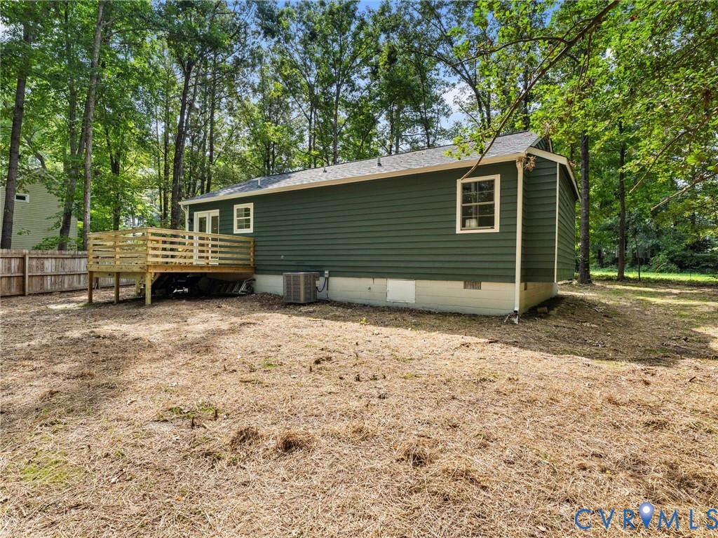 4902 Genlou Ct