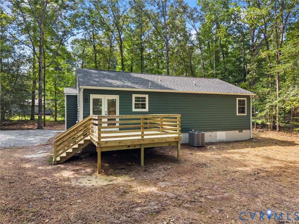 4902 Genlou Ct