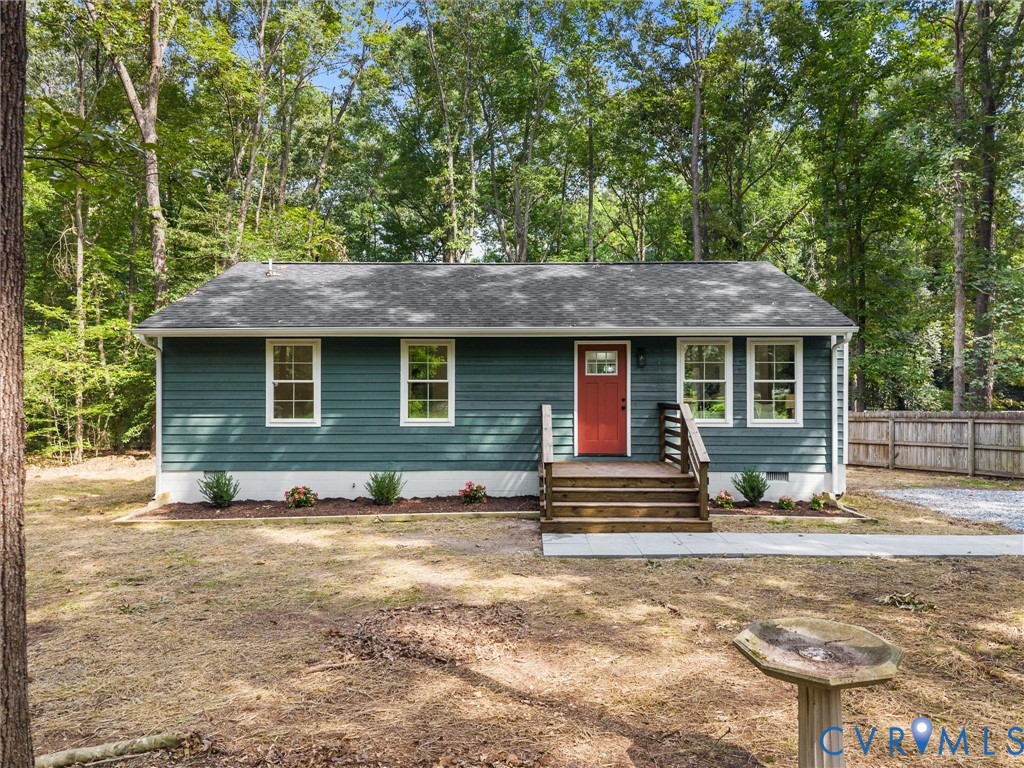 4902 Genlou Ct