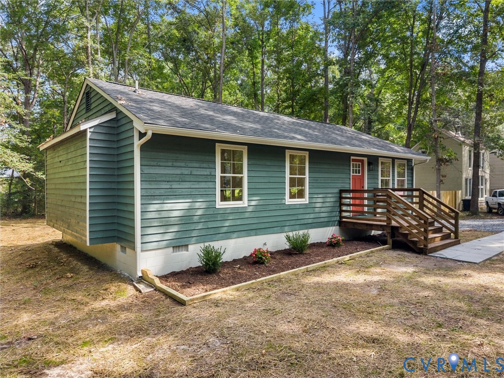 4902 Genlou Ct