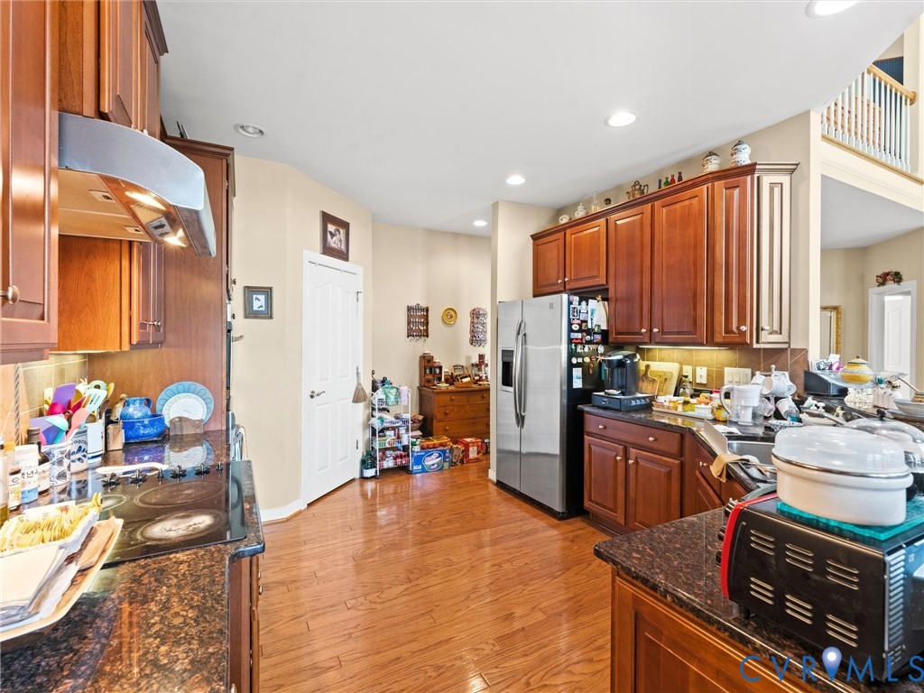 5530 Villa Green Dr