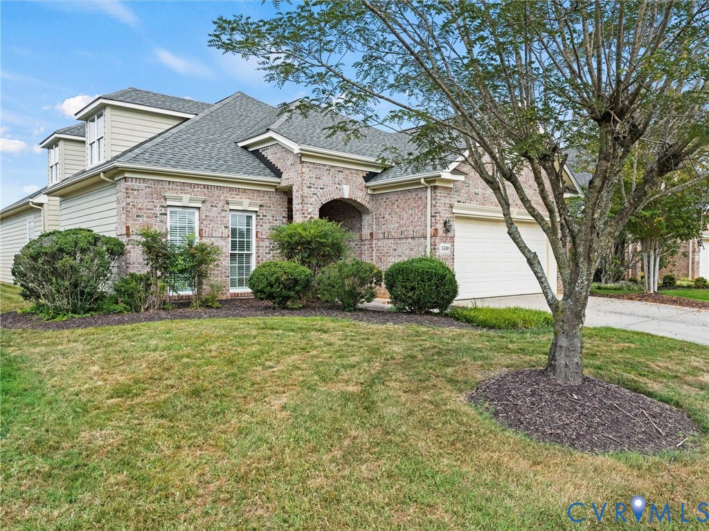 5530 Villa Green Dr