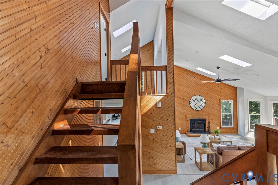 512 Besler Ln