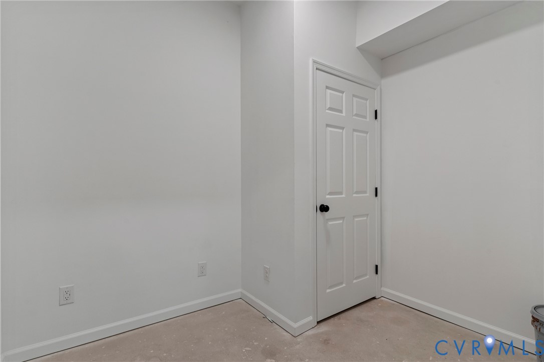 512 Besler Ln