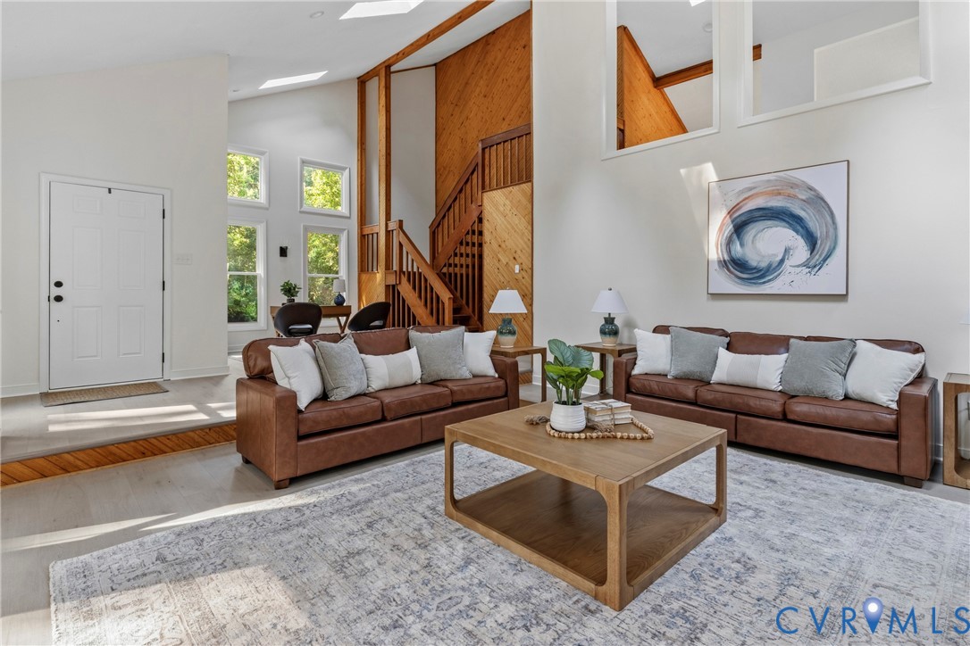 512 Besler Ln