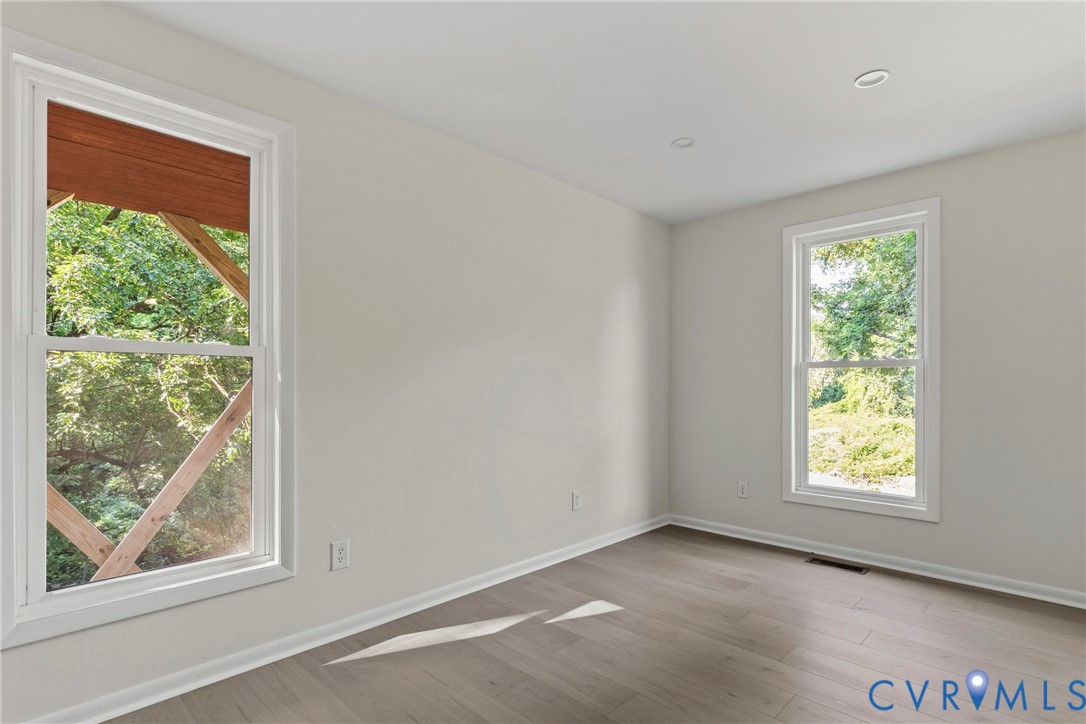 512 Besler Ln