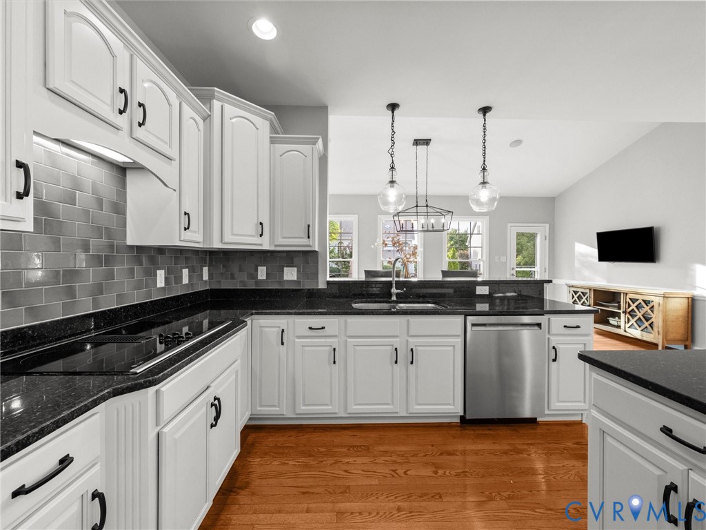 4616 Brookemere Dr