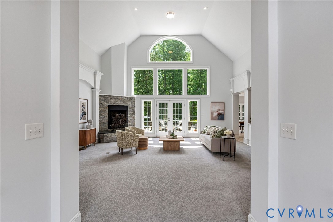2403 Bermuda Ave