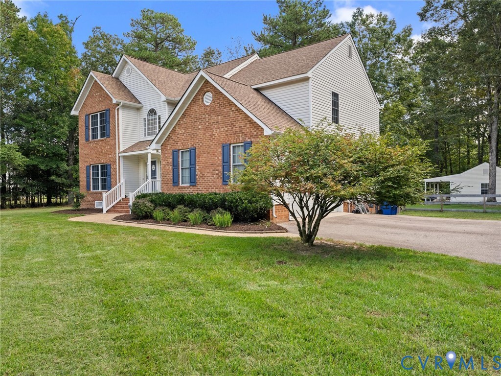 7019 Highcrest Ridge Dr