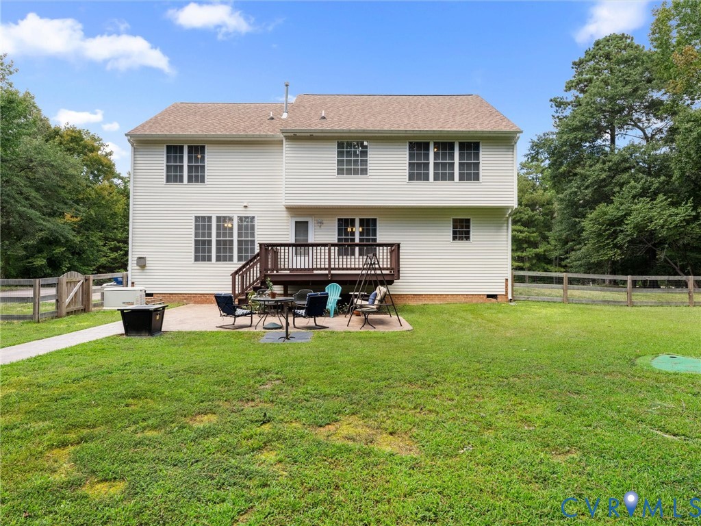 7019 Highcrest Ridge Dr