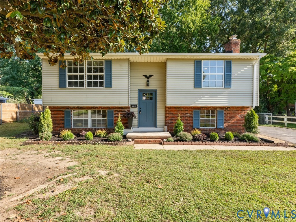 5907 Stella Rd