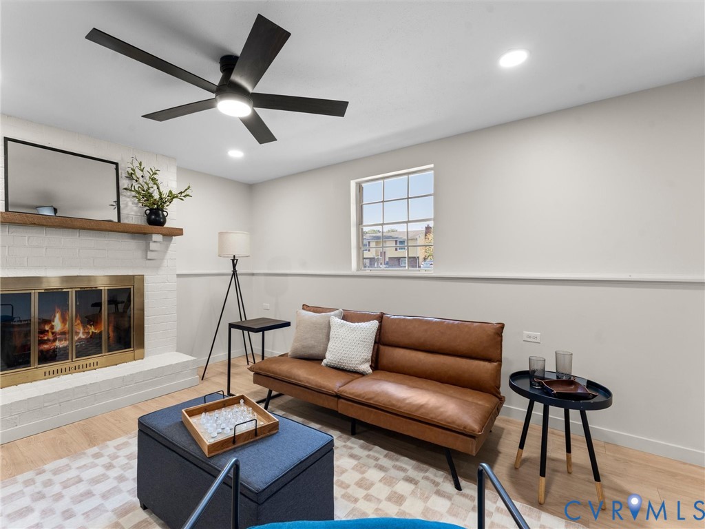 5907 Stella Rd