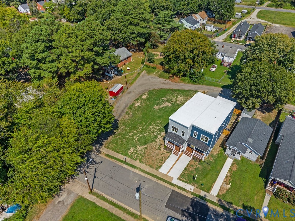2000 Newbourne St