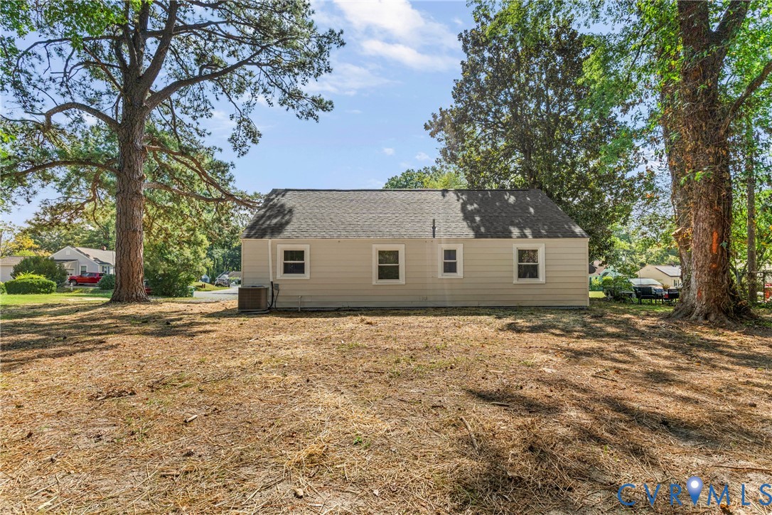 7406 Alycia Ave