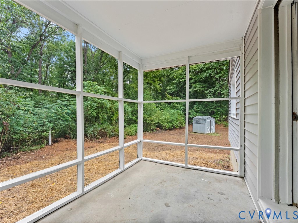 7398 Shannon Hill Rd
