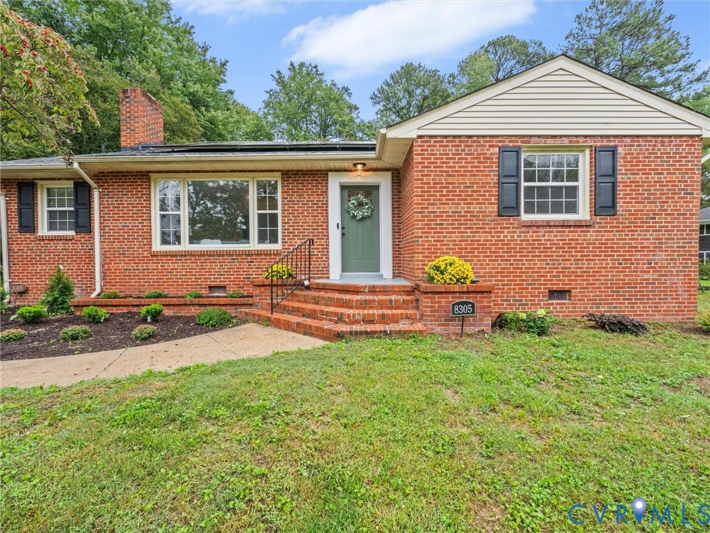 8305 Colebrook Rd