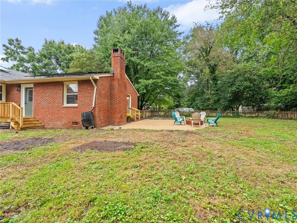 8305 Colebrook Rd