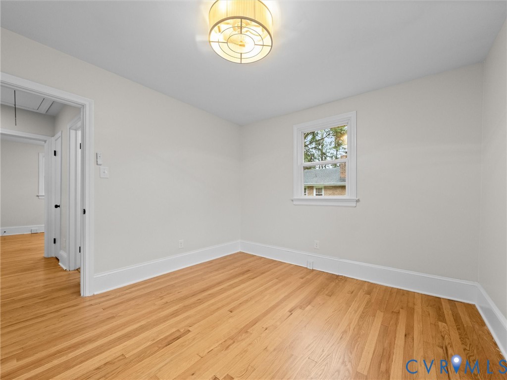 8305 Colebrook Rd