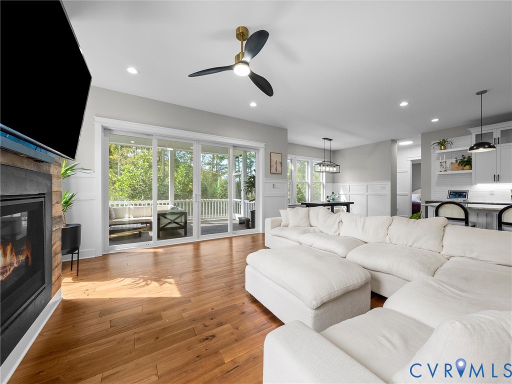 4112 Bellstone Dr