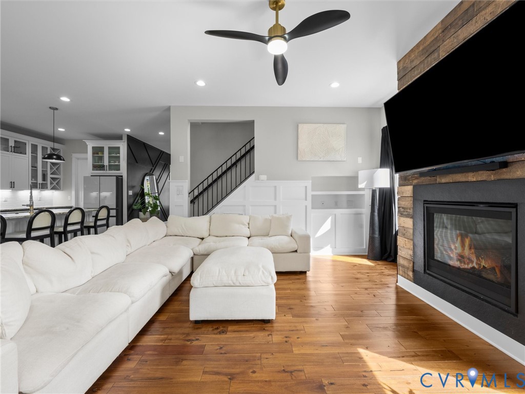 4112 Bellstone Dr