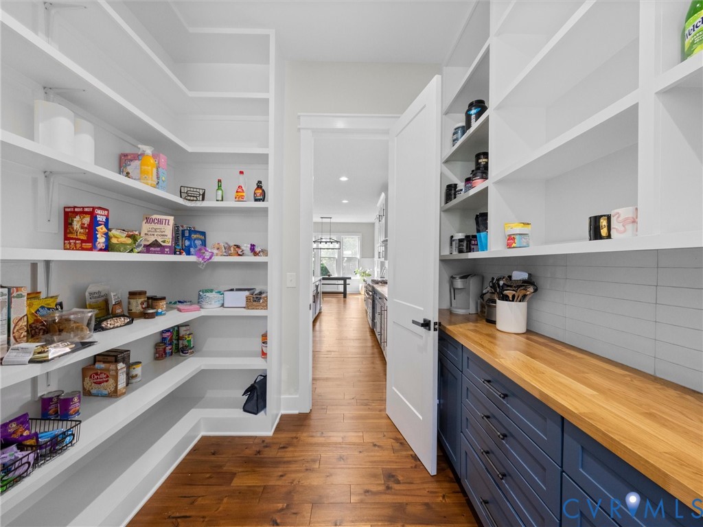 4112 Bellstone Dr