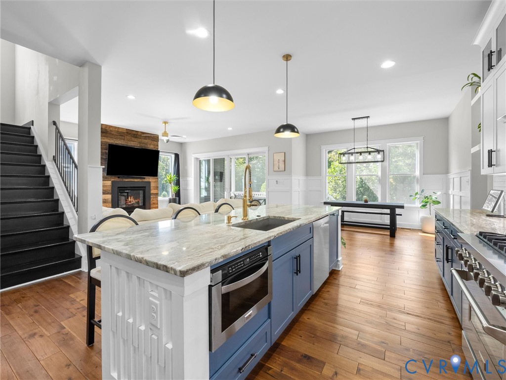 4112 Bellstone Dr