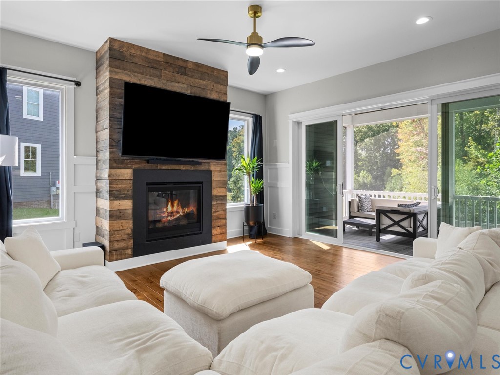 4112 Bellstone Dr