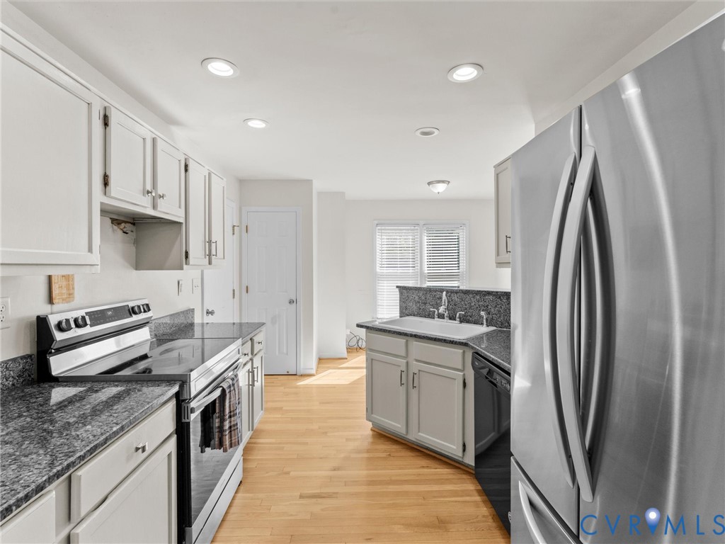 5200 Olde Milbrooke Dr
