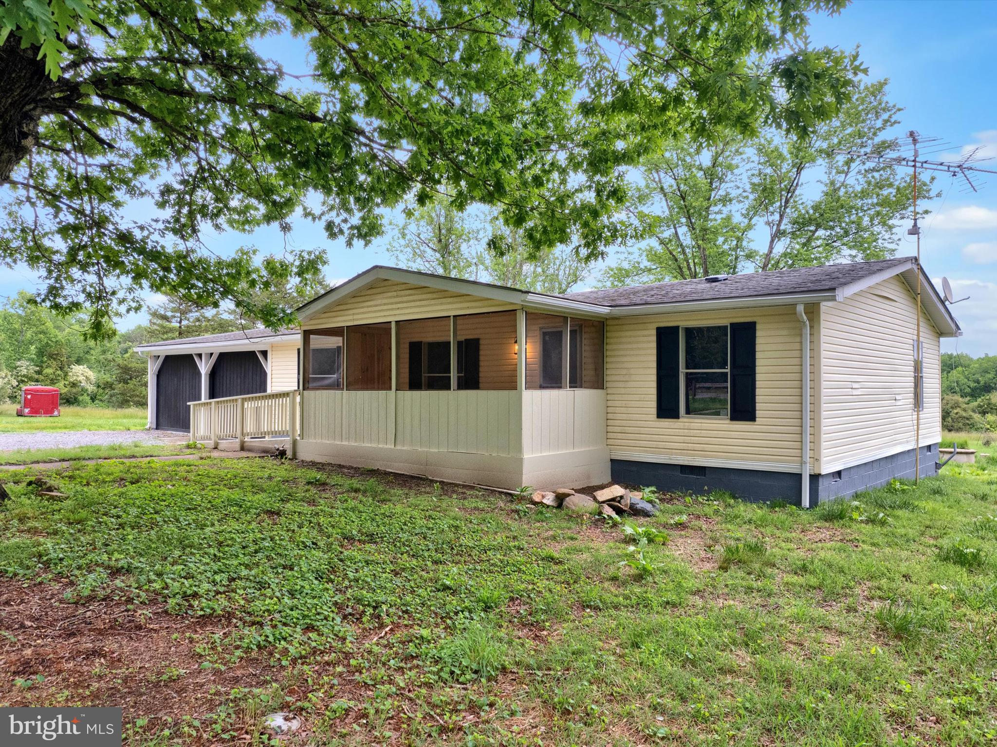 13916 Shannon Hill Rd