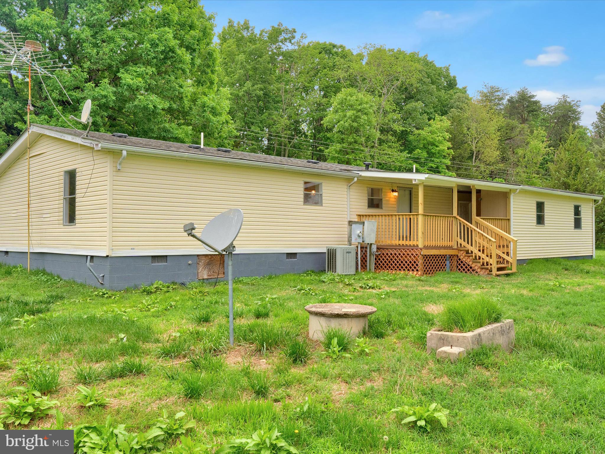 13916 Shannon Hill Rd