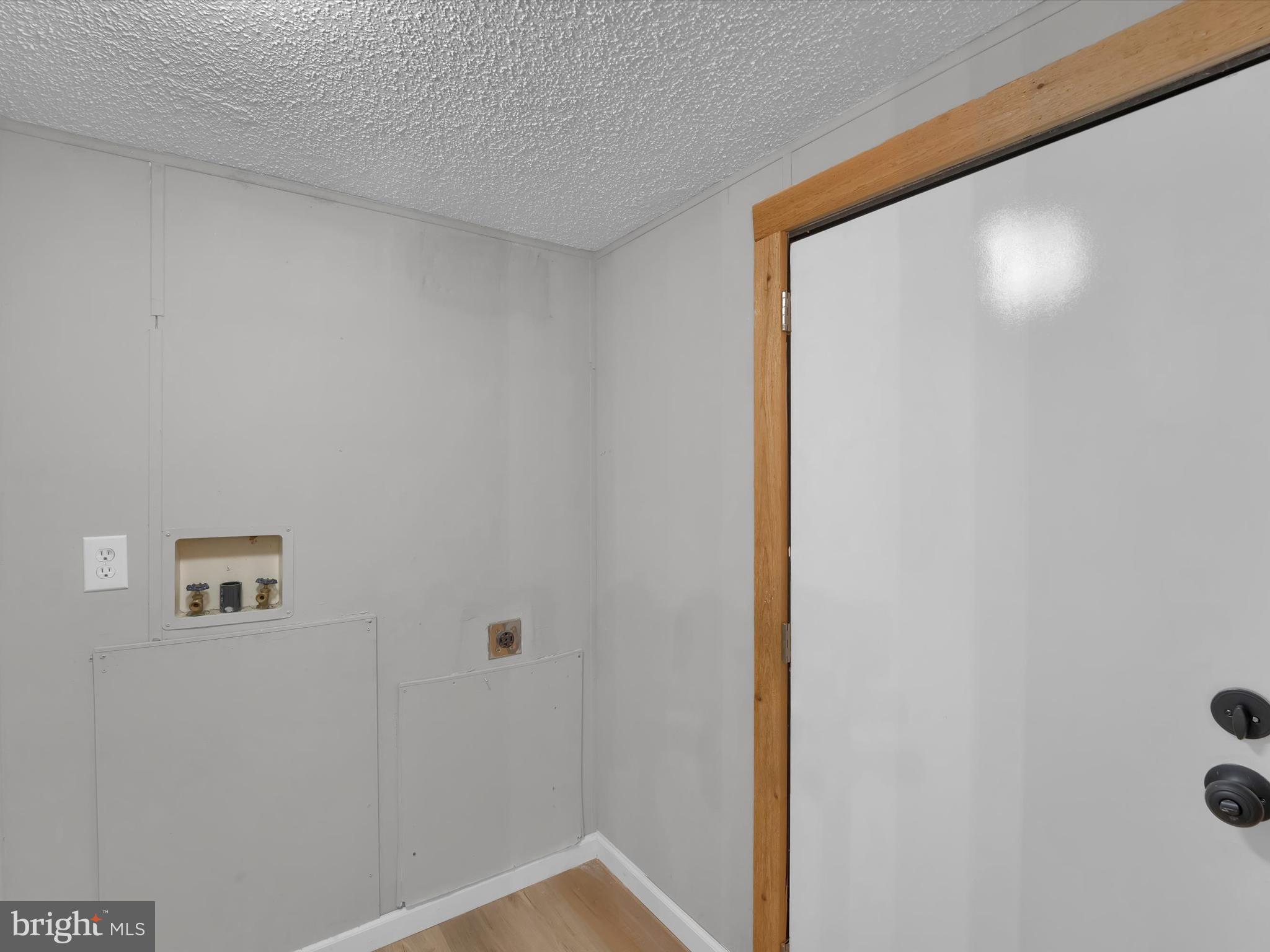 13916 Shannon Hill Rd