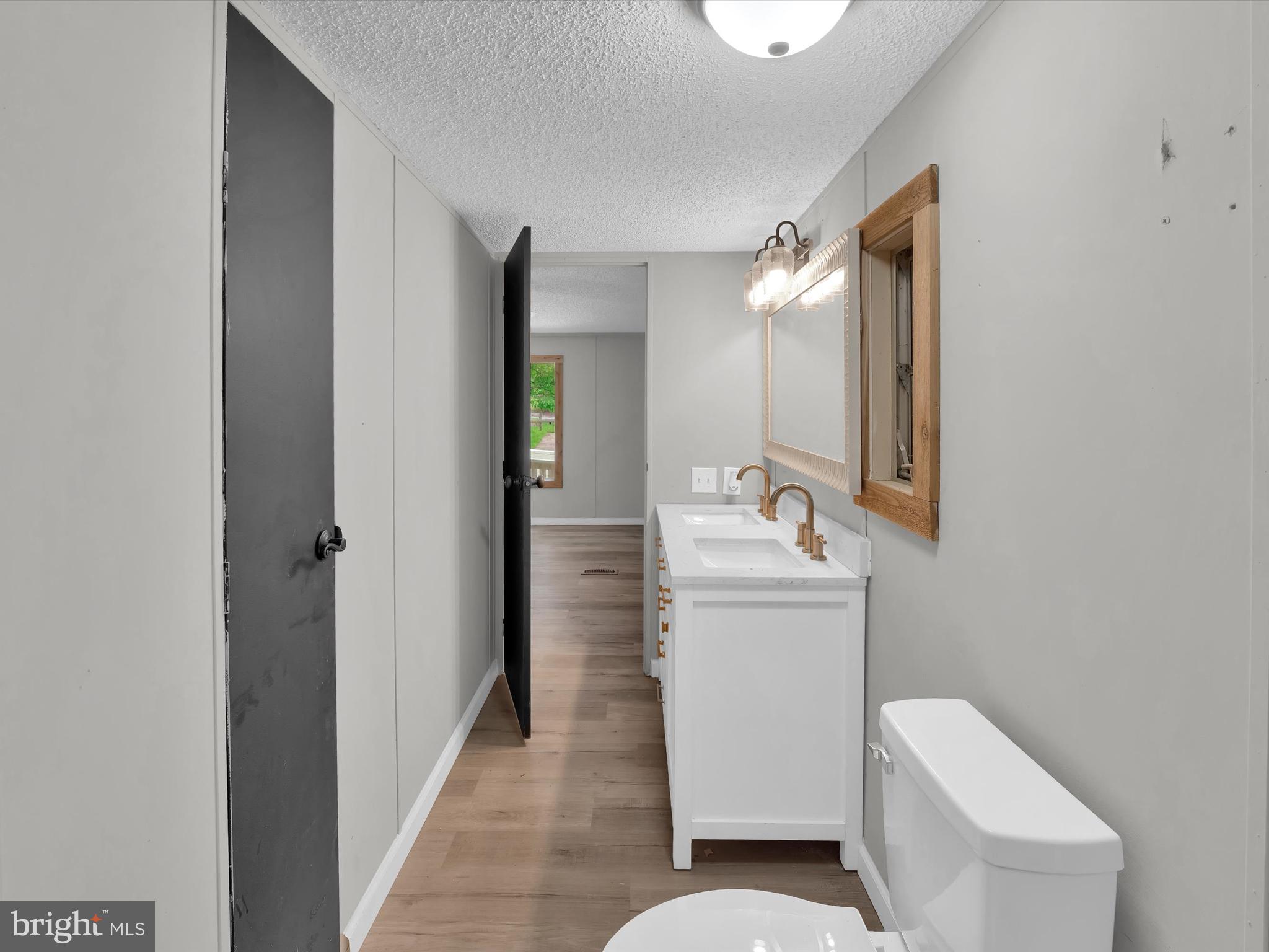 13916 Shannon Hill Rd