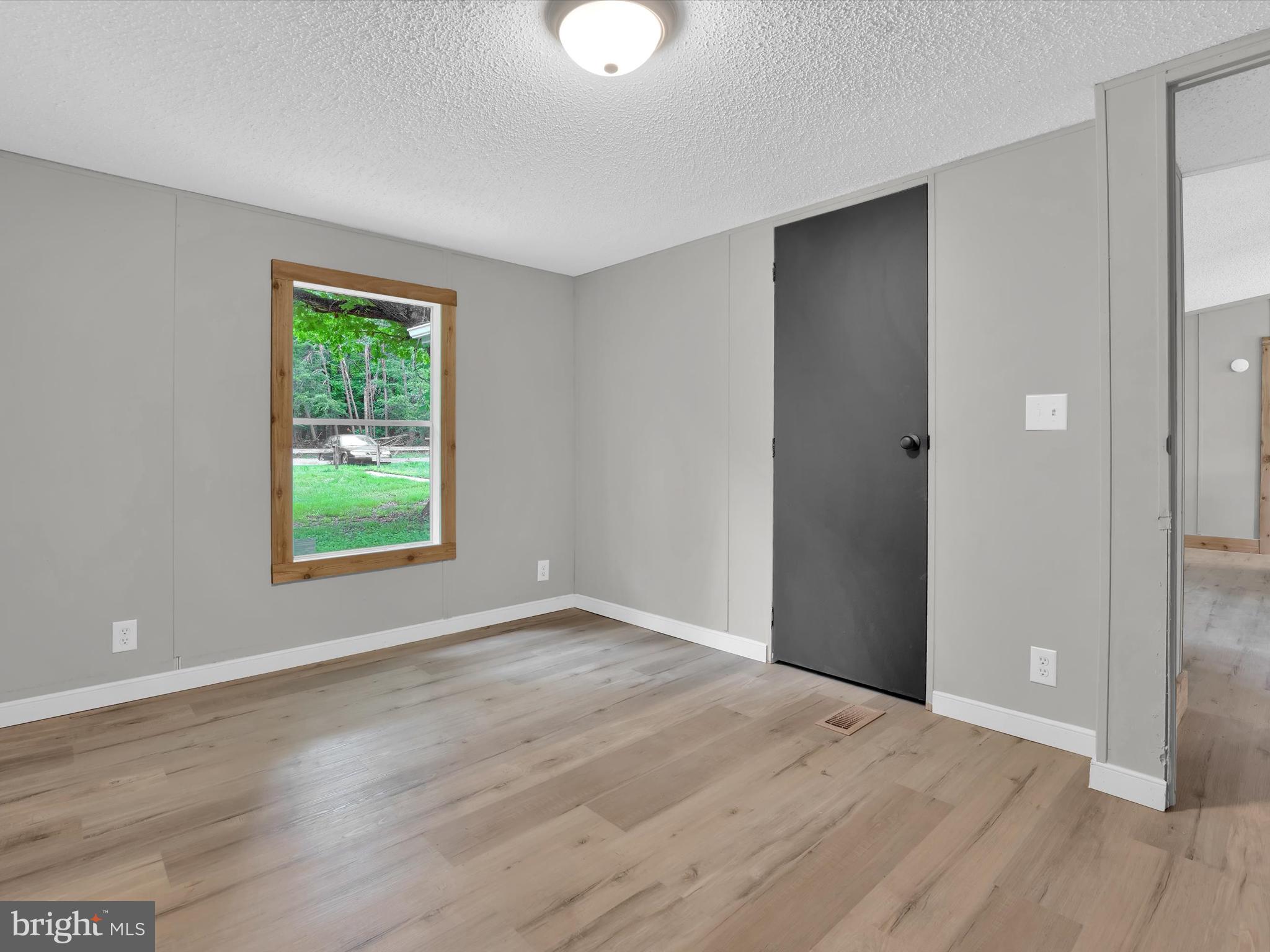 13916 Shannon Hill Rd