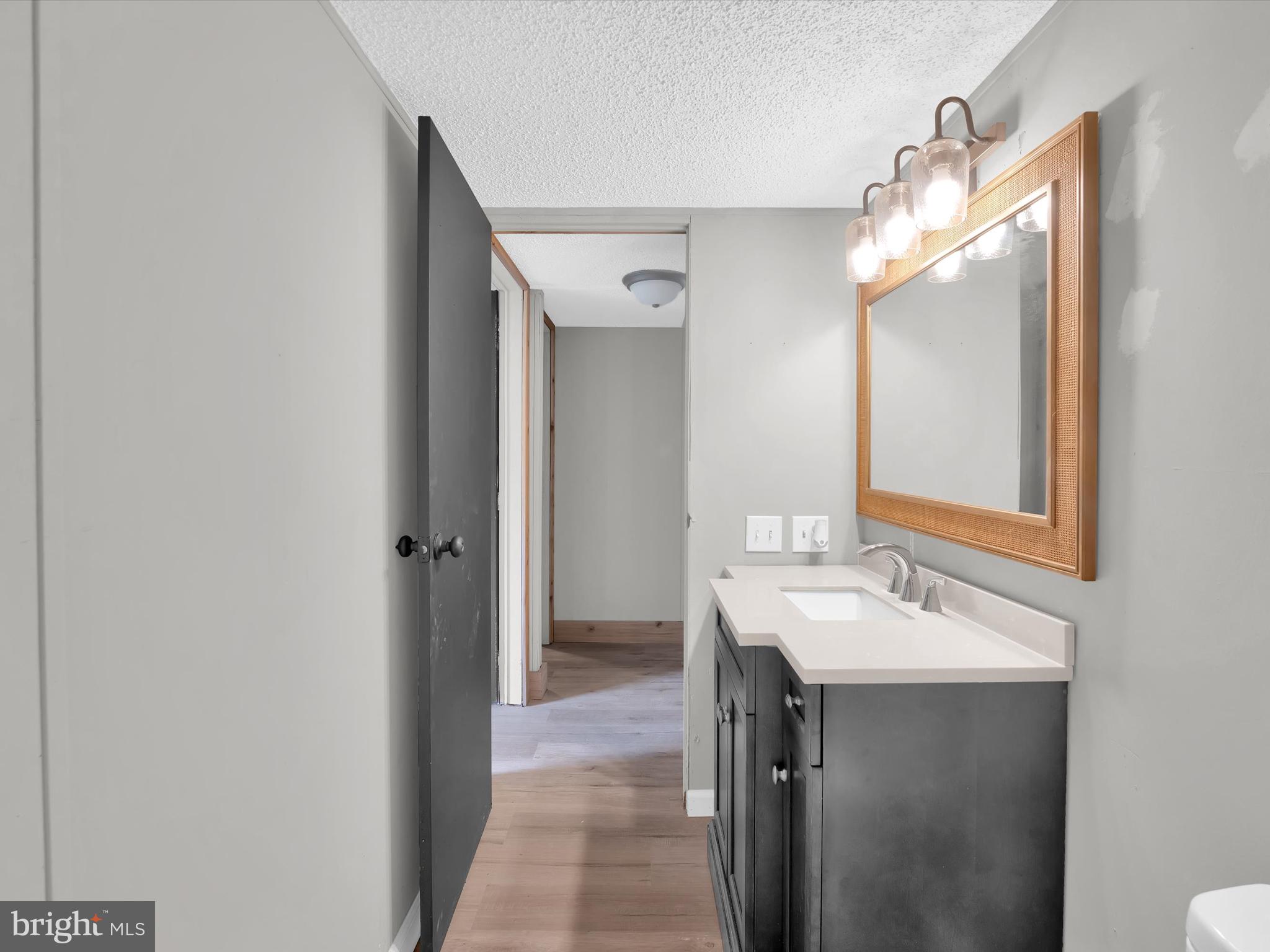 13916 Shannon Hill Rd