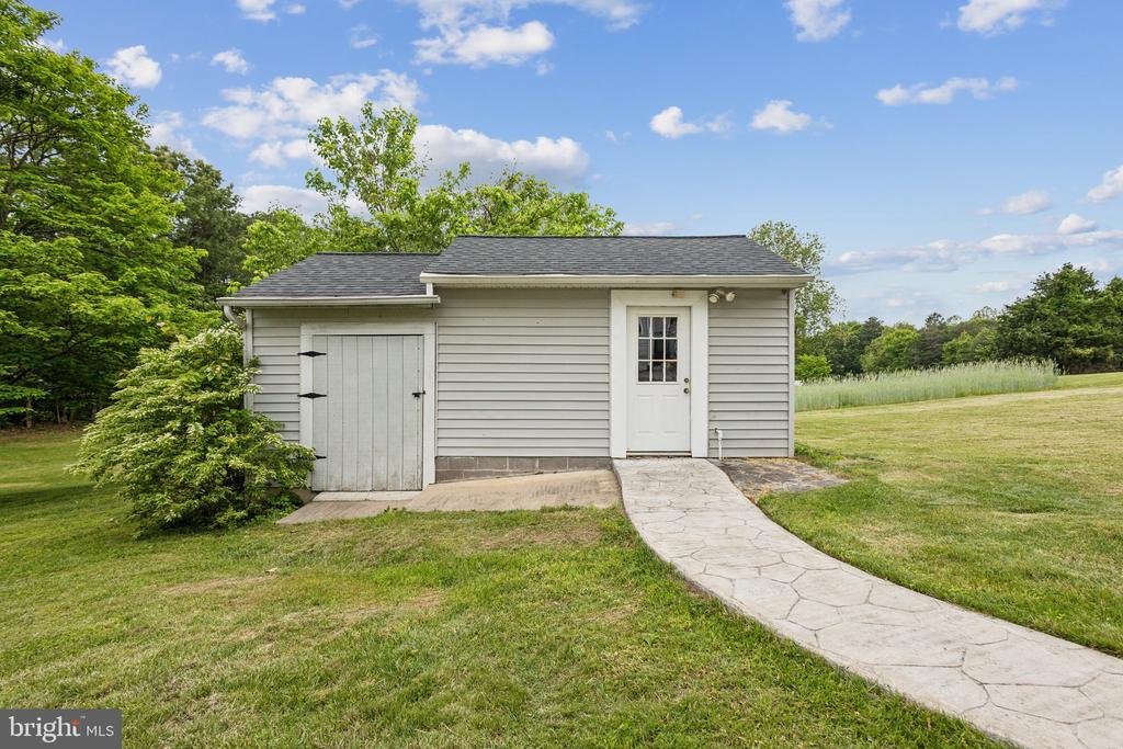 590 Ramoth Church Rd