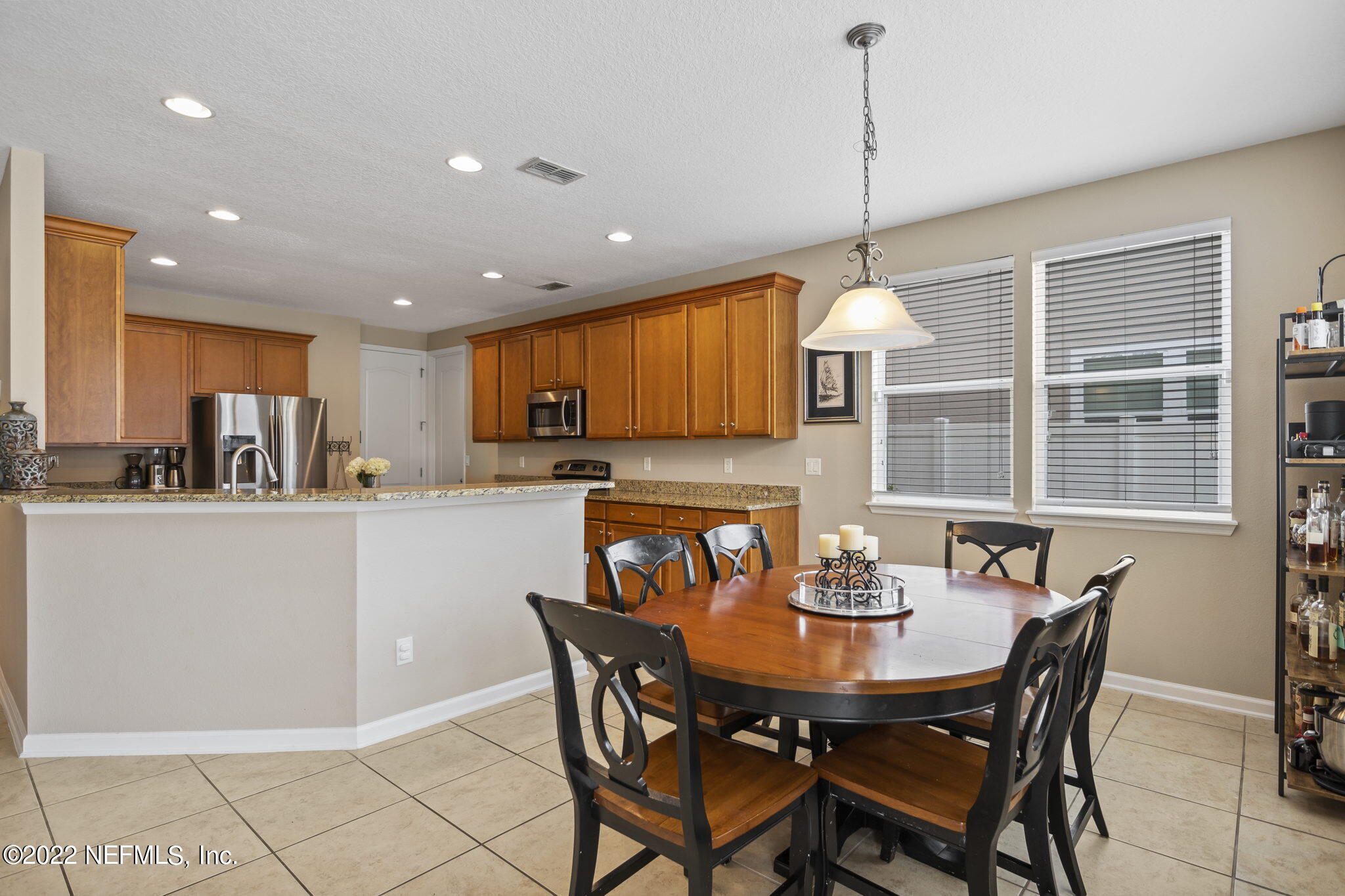 12133 DIAMOND SPRINGS DR