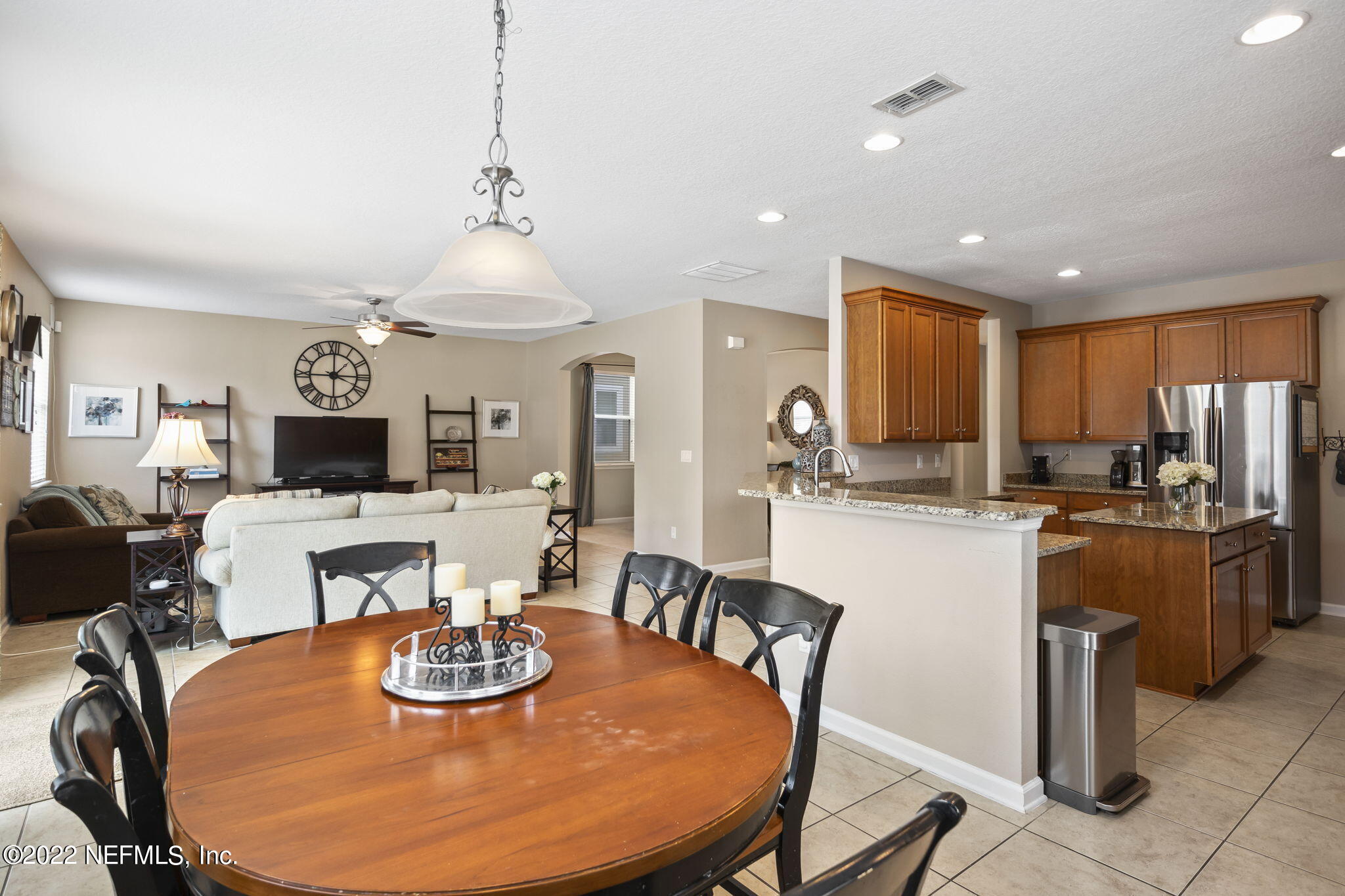 12133 DIAMOND SPRINGS DR