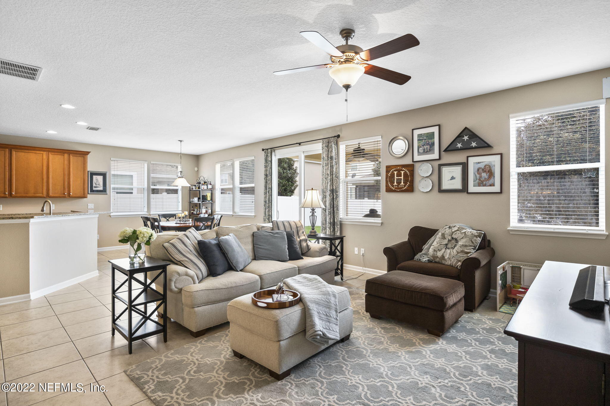 12133 DIAMOND SPRINGS DR