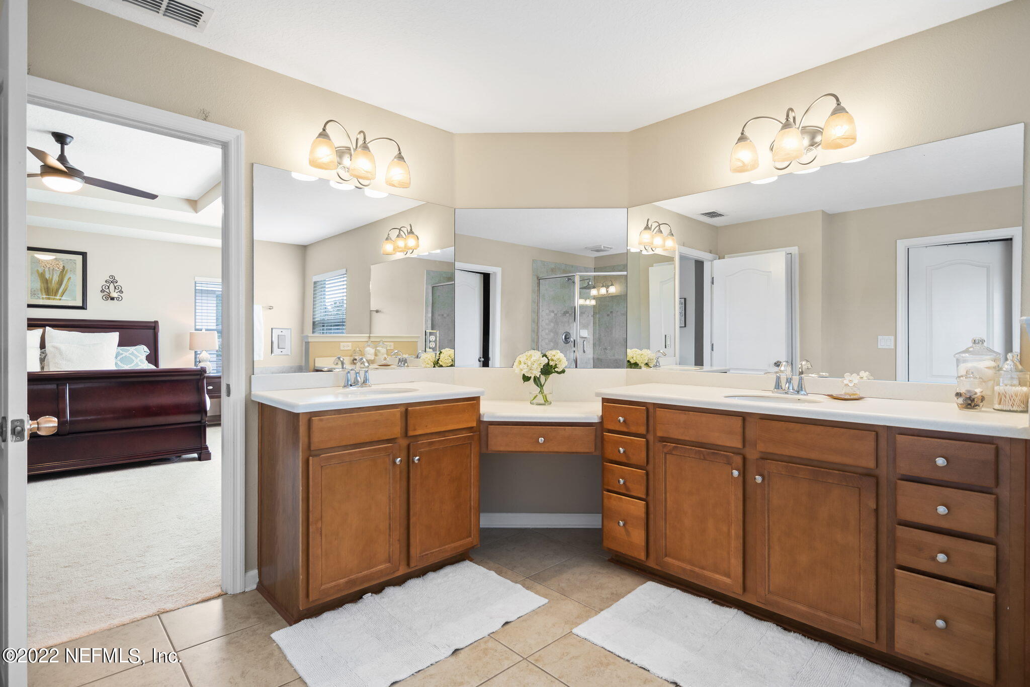 12133 DIAMOND SPRINGS DR