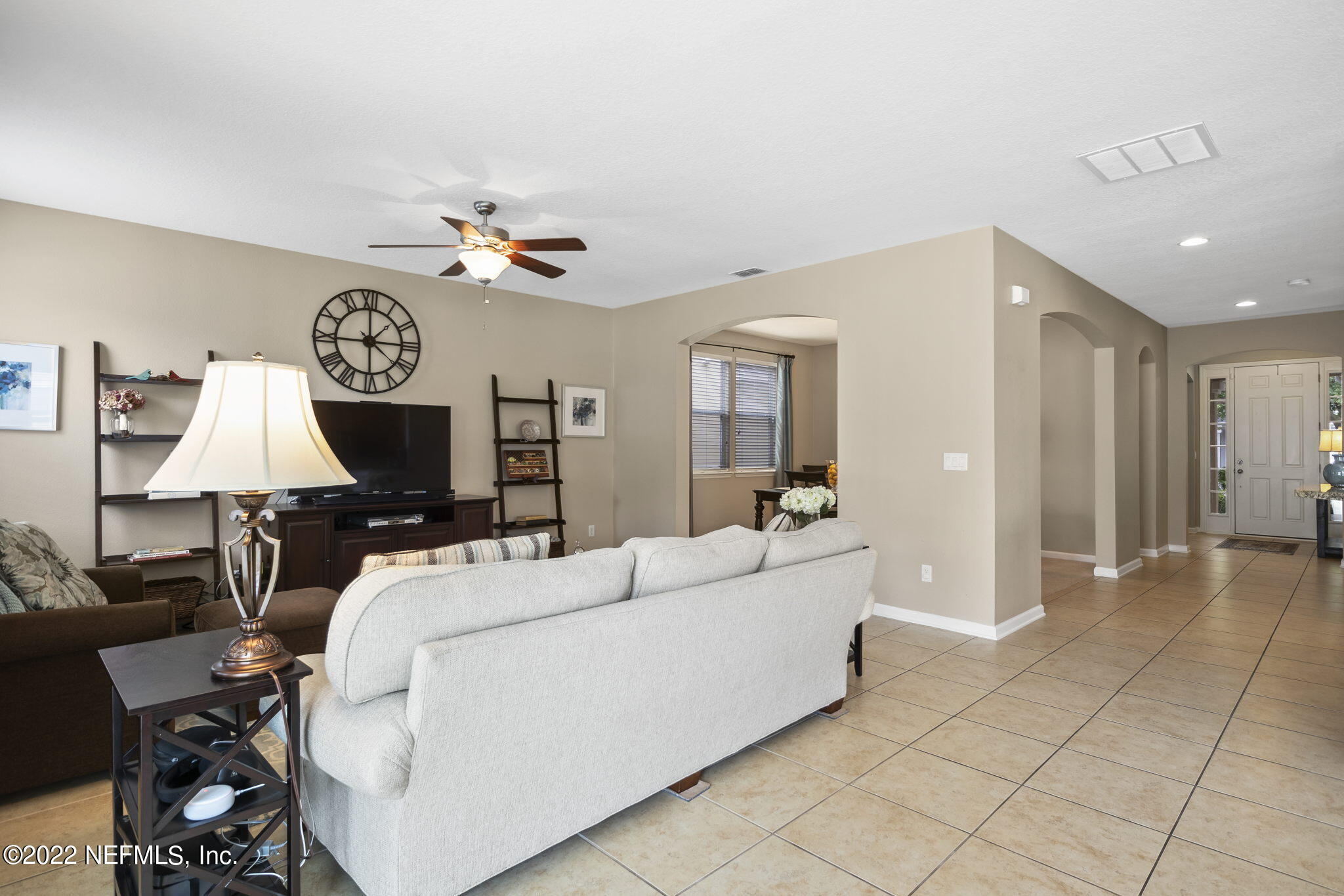 12133 DIAMOND SPRINGS DR