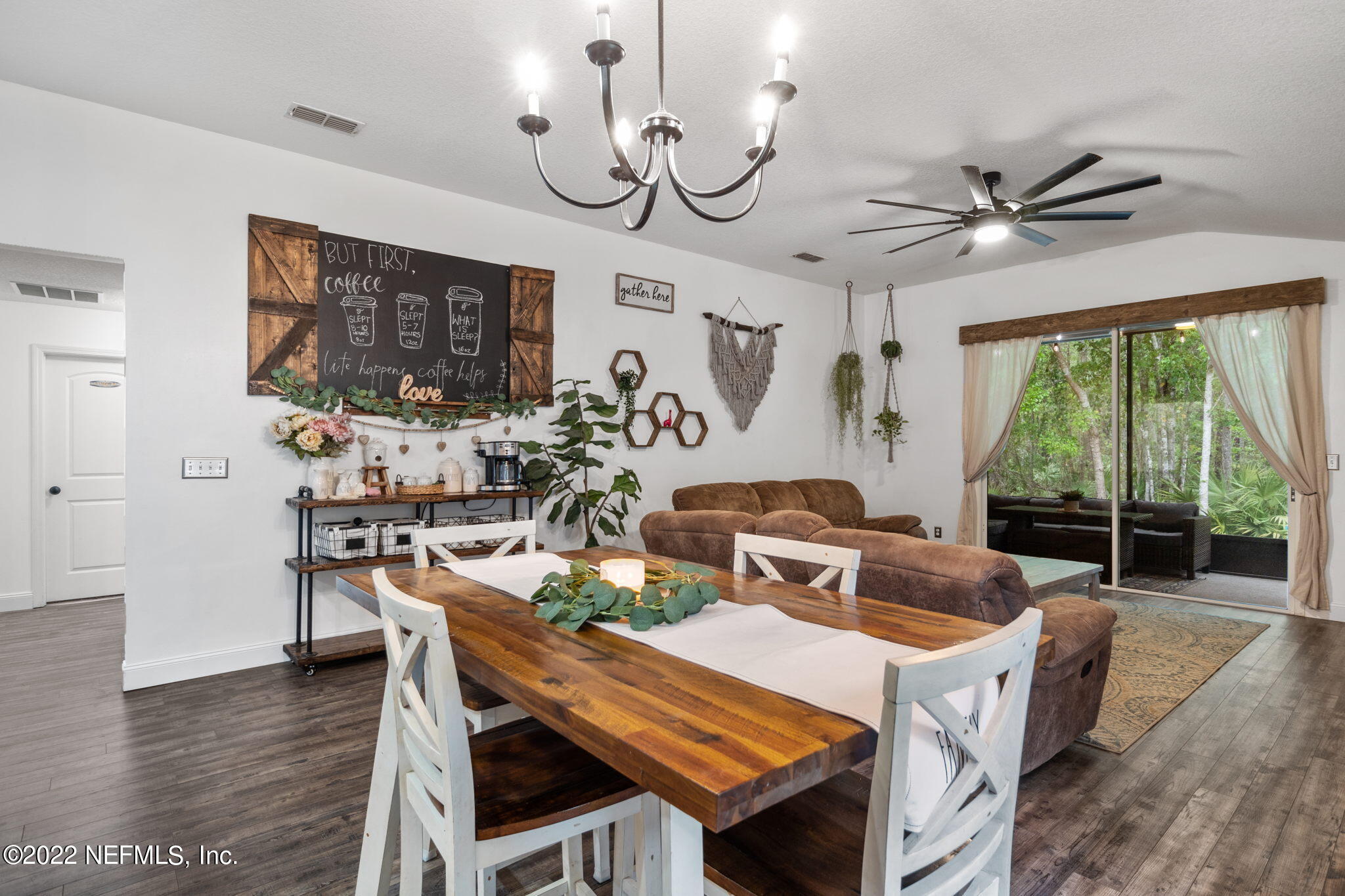 627 ARBORWOOD DR