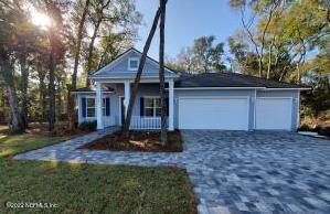 13735 HIDDEN OAKS LN