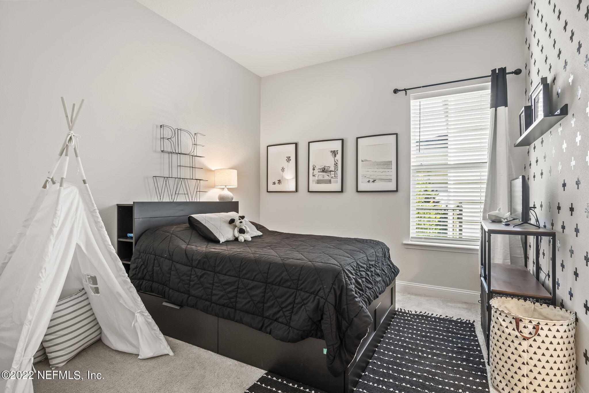 211 QUAIL VISTA DR