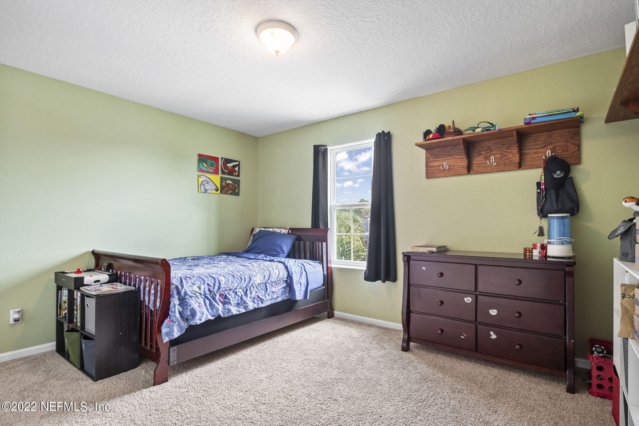 866 GLENDALE LN