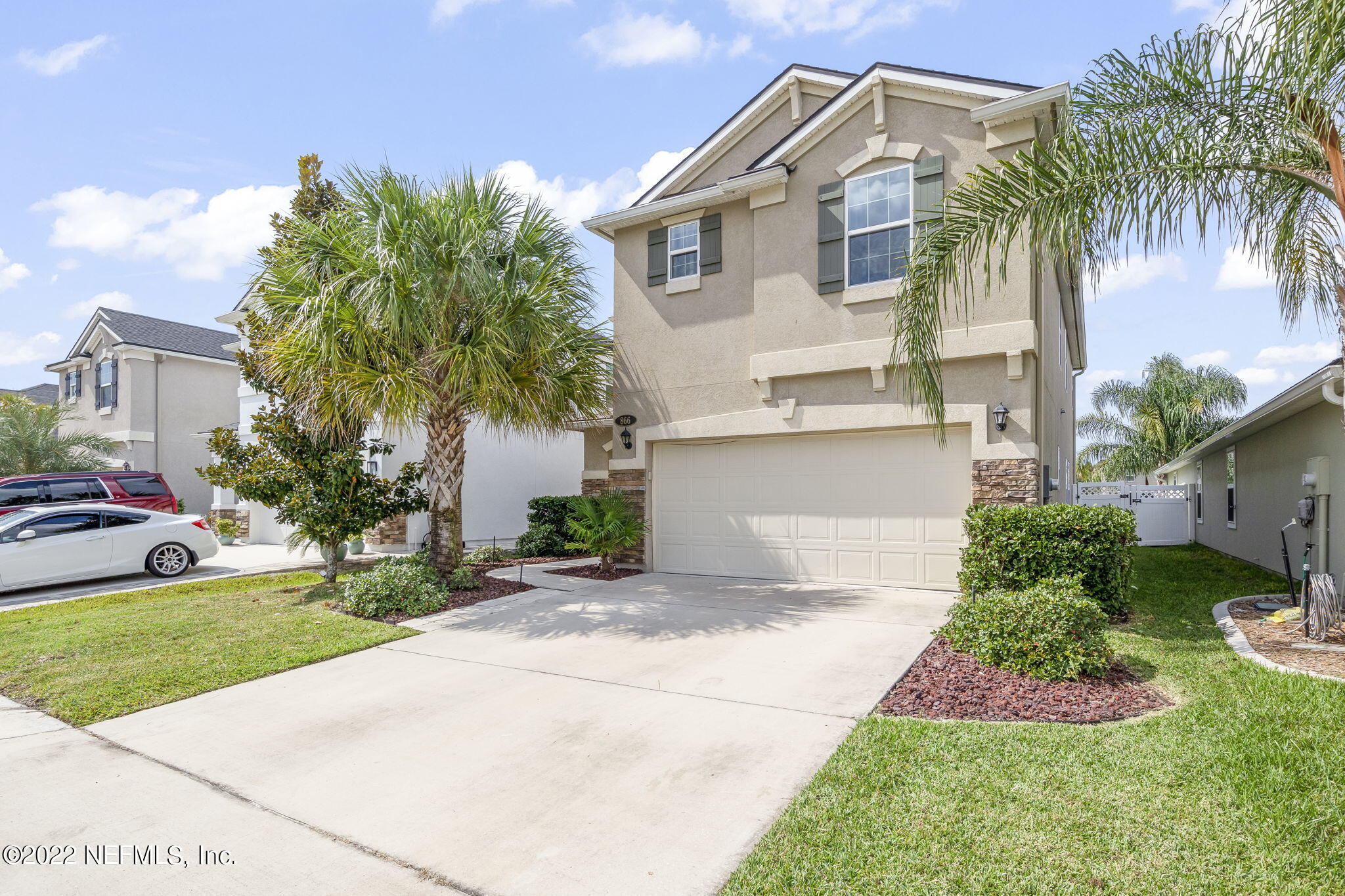 866 GLENDALE LN