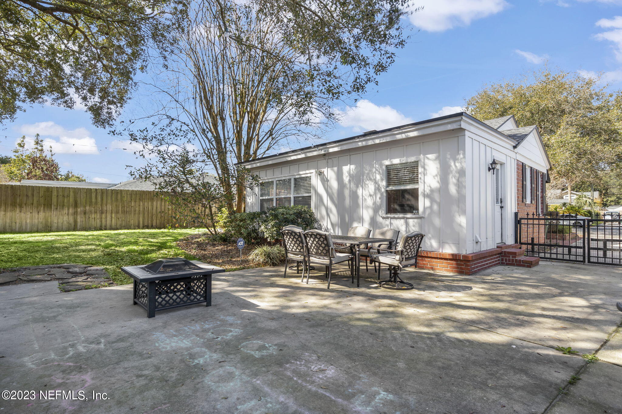 4371 GADSDEN CT